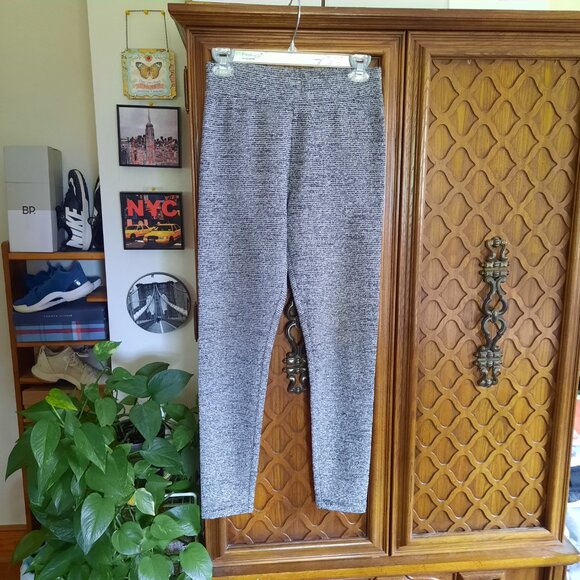 Lou & Grey Pull On Boucle-Knit Skinny Toothpick Pants/Leggings - Marled, Size S - Picture 3 of 16